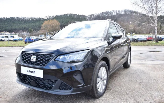 samochody osobowe Seat Arona cena 103500 przebieg: 1, rok produkcji 2024 z Łomianki